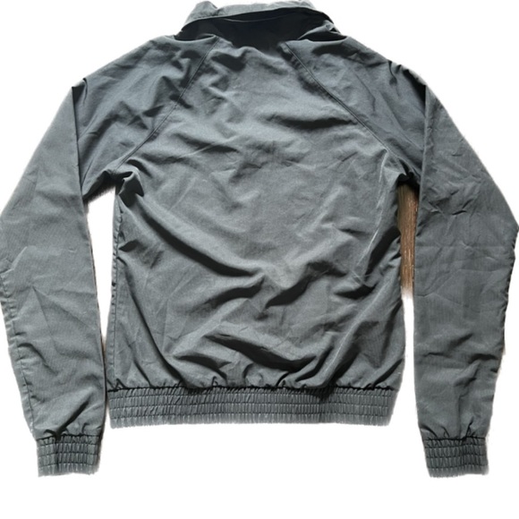 🌸UNDER ARMOUR BLACK WINDBREAKER LIGHT JACKET SIZE XS - Picture 3 of 5